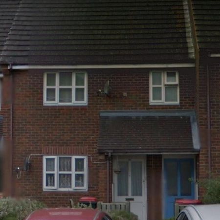 Marvellous Meridian Maisonette Ifield 외부 사진