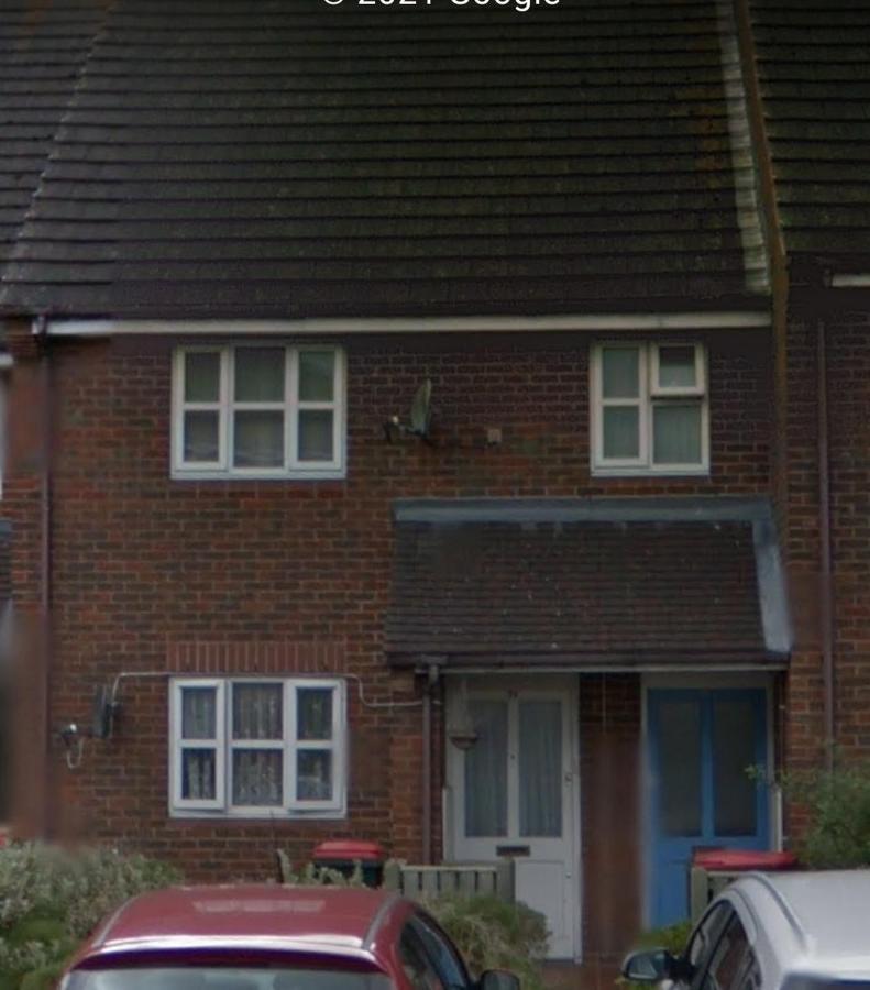 Marvellous Meridian Maisonette Ifield 외부 사진